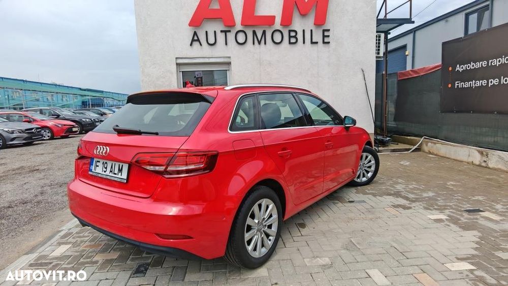 Audi A3 Sportback 2.0 TDI (clean diesel) S tronic S line Sportpaket - 10