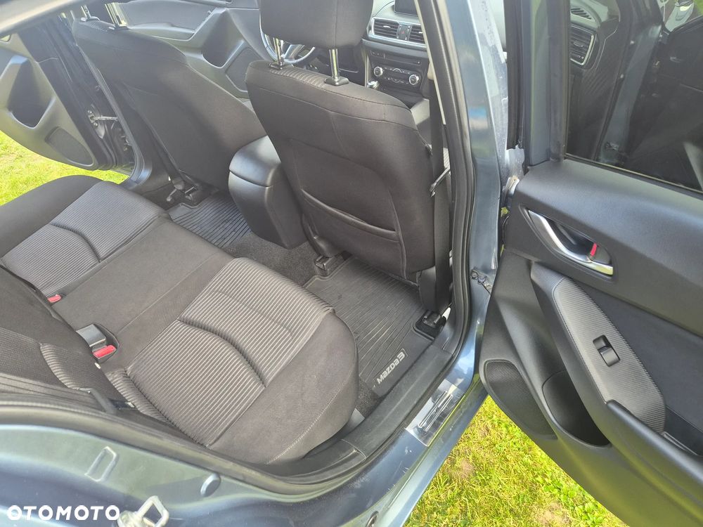 Mazda 3 - 13