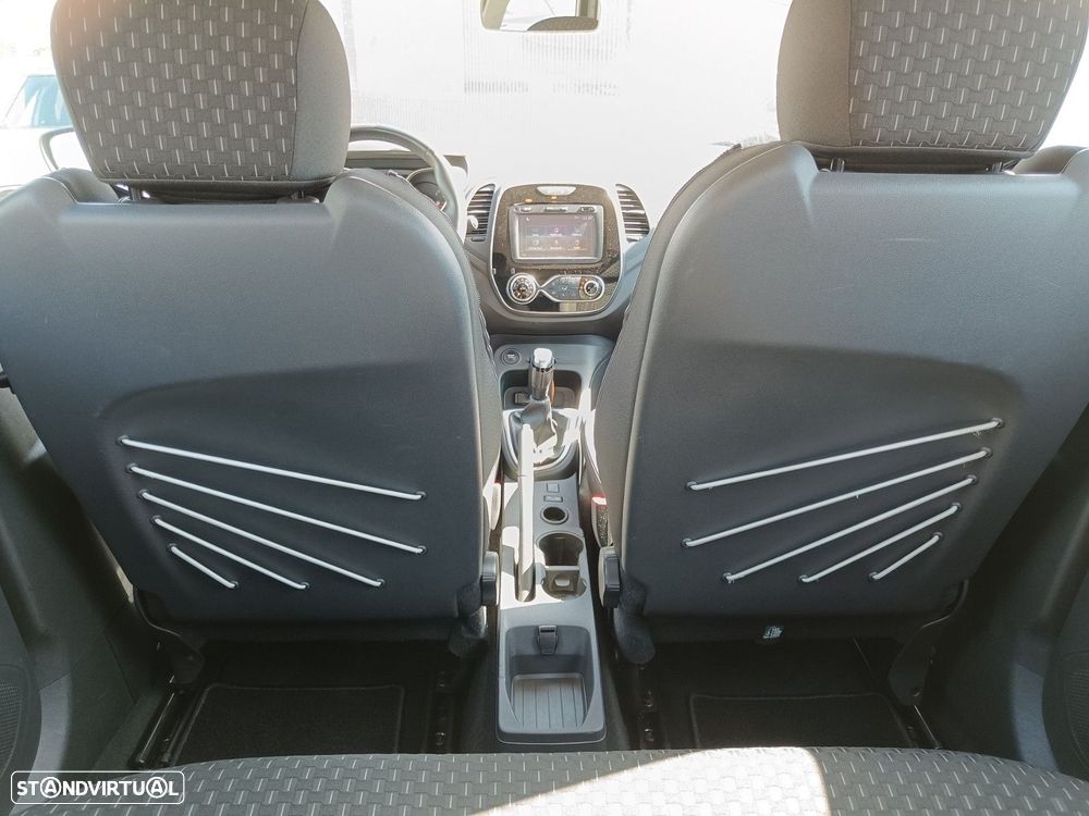 Renault Captur 0.9 TCE Exclusive - 11
