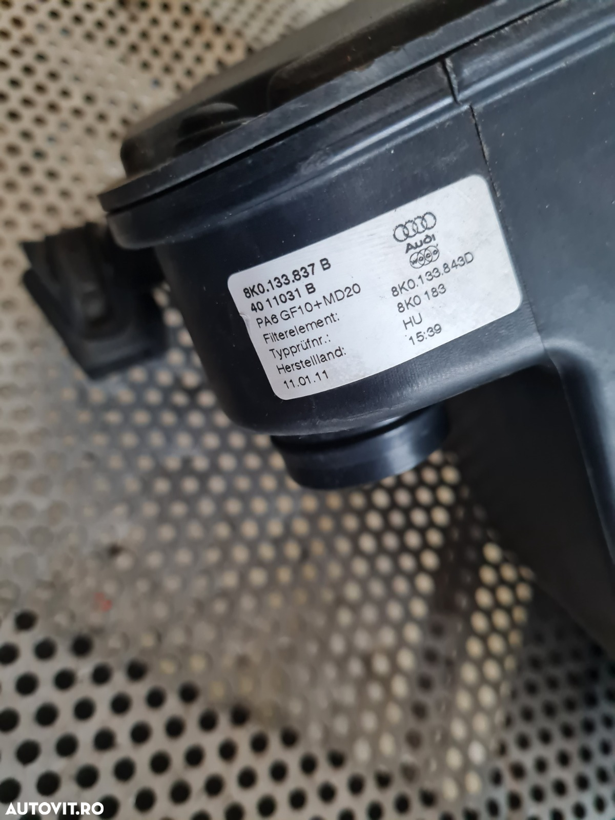 Carcasa Filtru Aer Audi Q5 A4 B8 A5 2.7 Tdi 3.0 Tdi Cod 8KB An 2009-2010-2011-2012-2013-2014-2015 D - 7