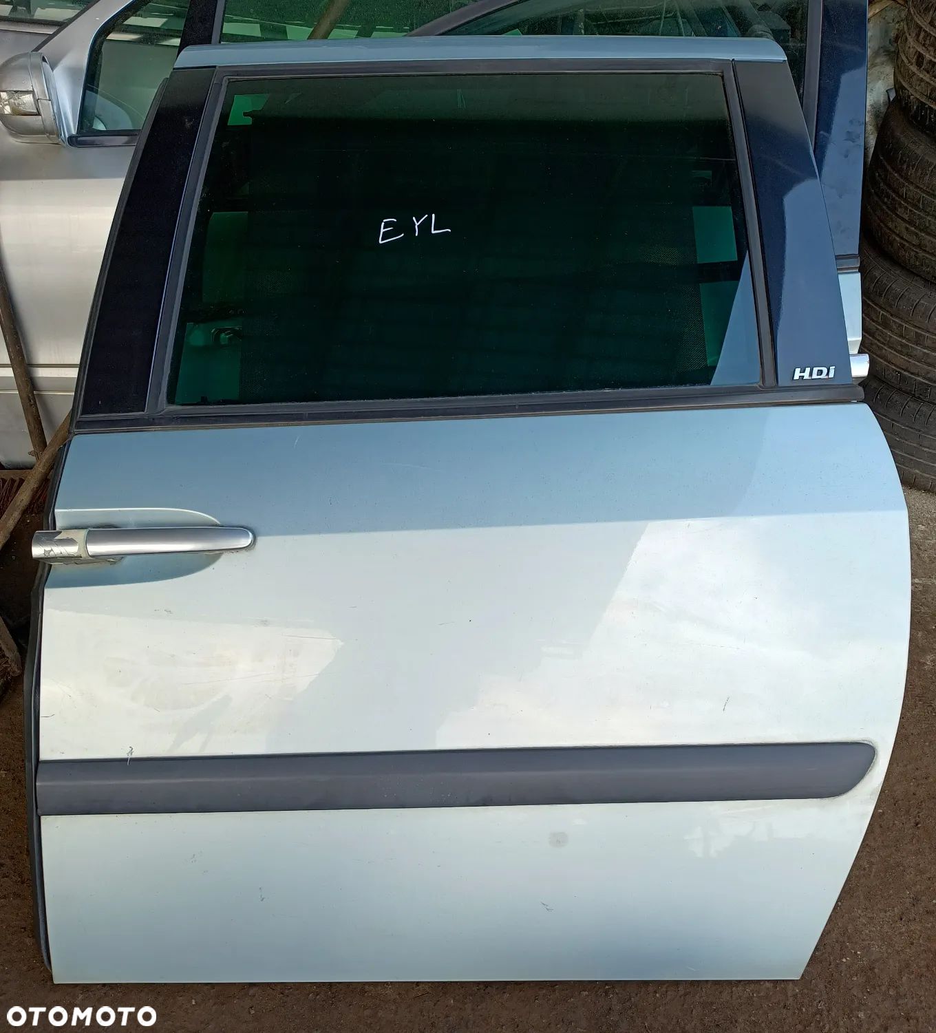 Drzwi tylne LEWE. Citroen C8 / Peugeot 807 - 1