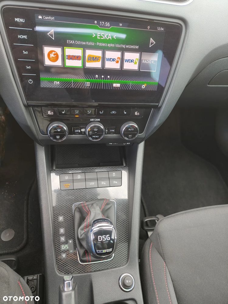 Skoda Octavia 2.0 TDI DSG RS - 18