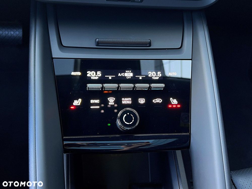 Porsche Macan 4 100kWh - 23