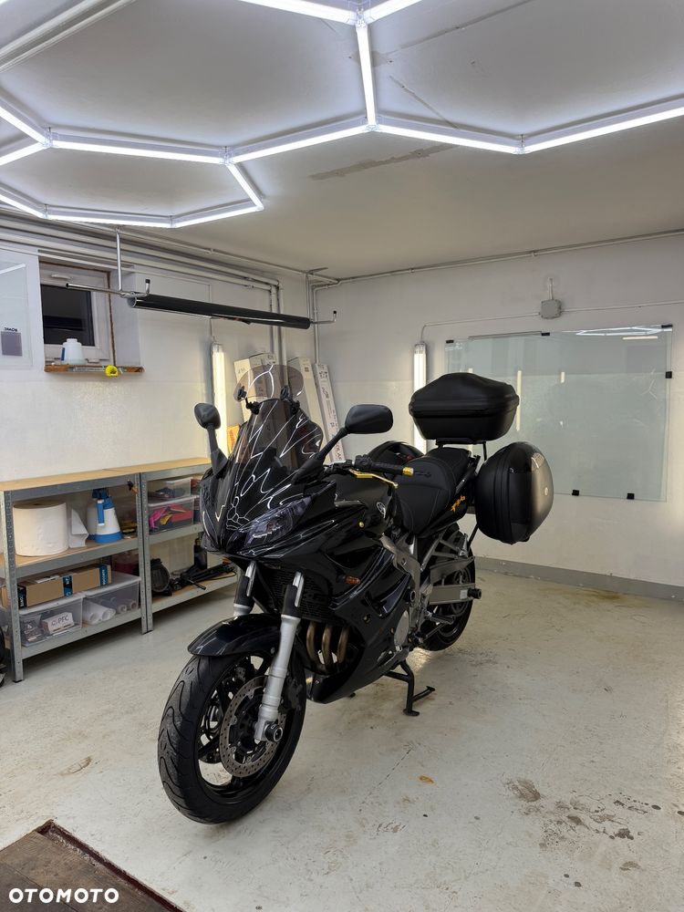 Yamaha FZ6