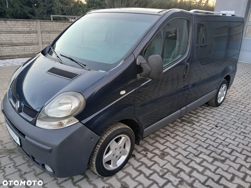 Renault Trafic - 1