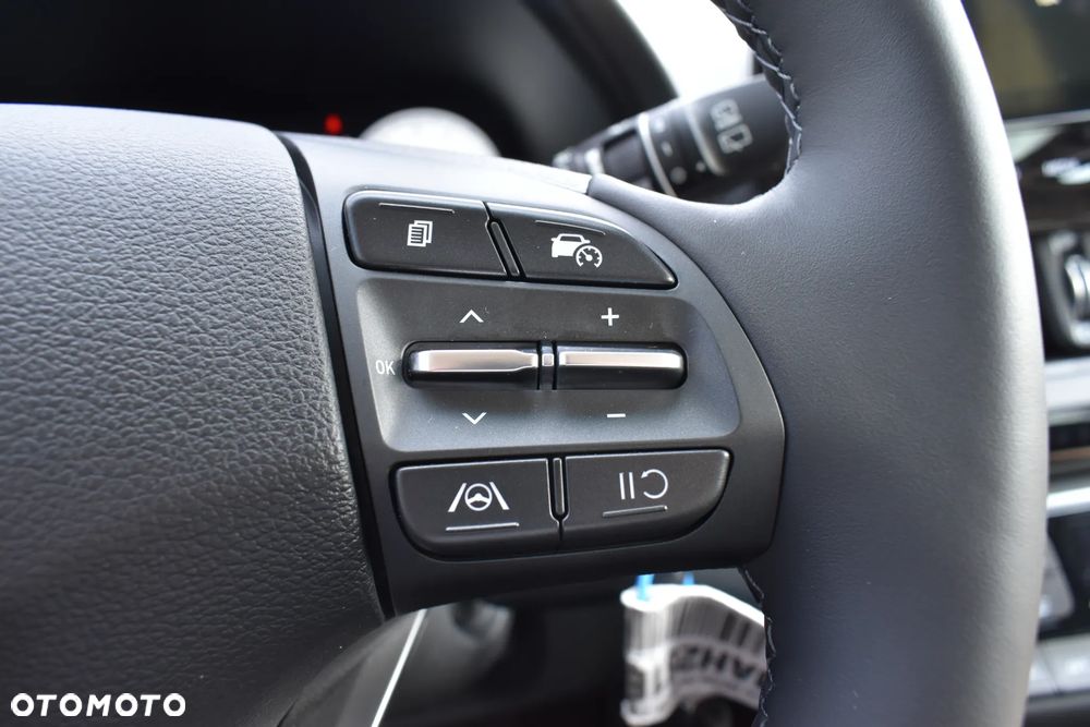 Hyundai i30 1.6 T-GDI Modern DCT - 12