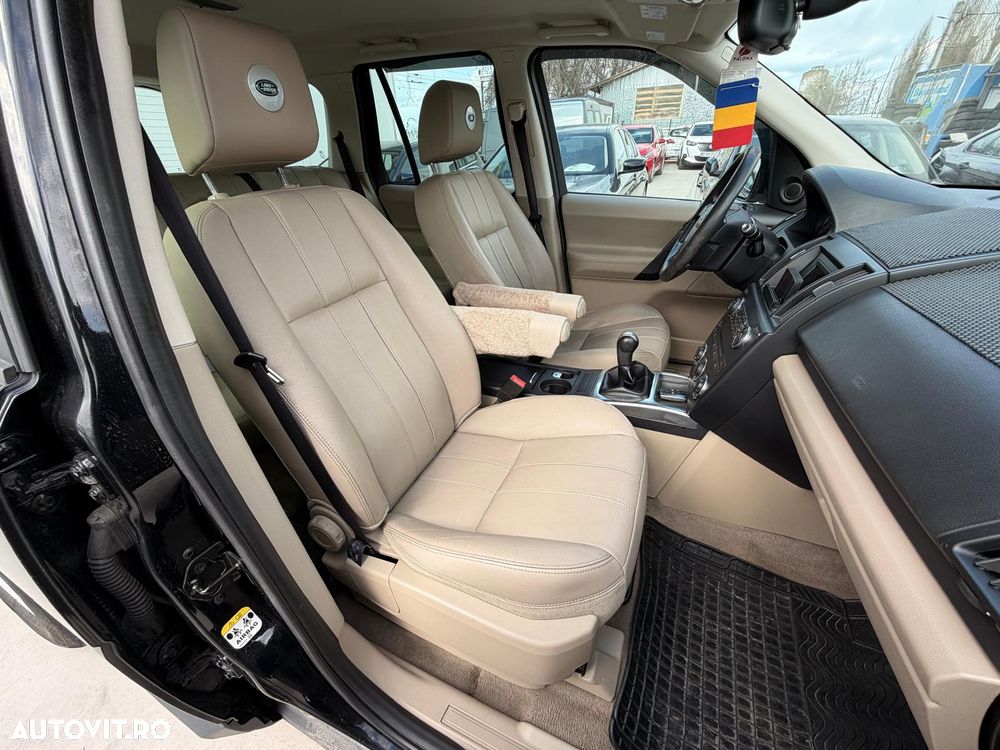 Land Rover Freelander 2.2 TD4 Dynamic - 14