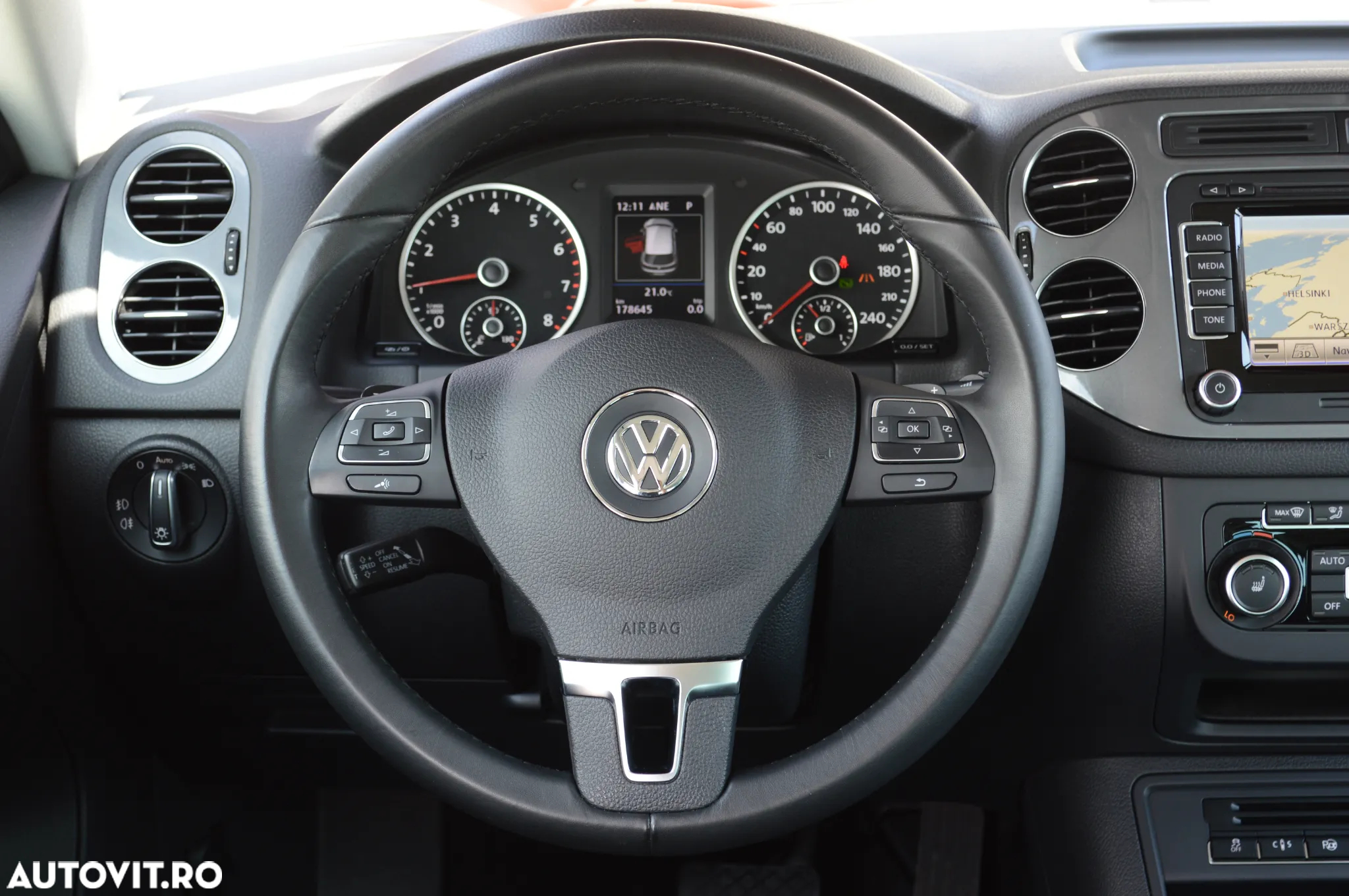 Volkswagen Tiguan 1.4 TSI DSG BlueMotion Technology Sport & Style - 26