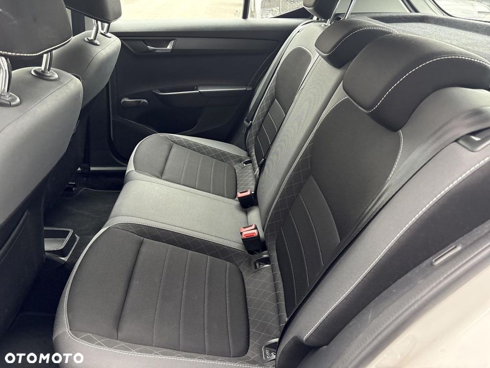 Skoda Fabia 1.0 Ambition - 16