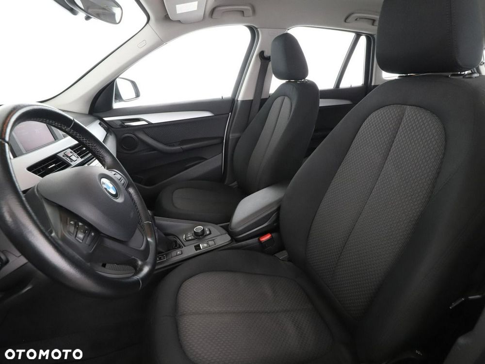 BMW X1 xDrive18d Advantage - 14