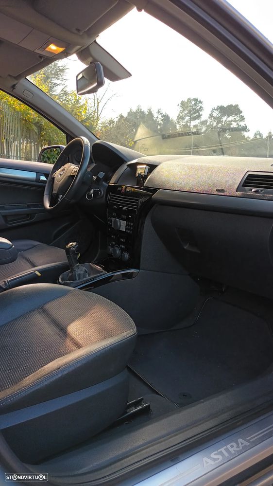 Opel Astra Caravan 1.7 CDTi Cosmo - 9