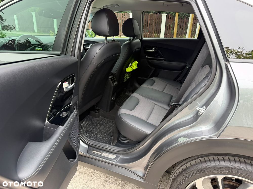 Kia Niro - 26