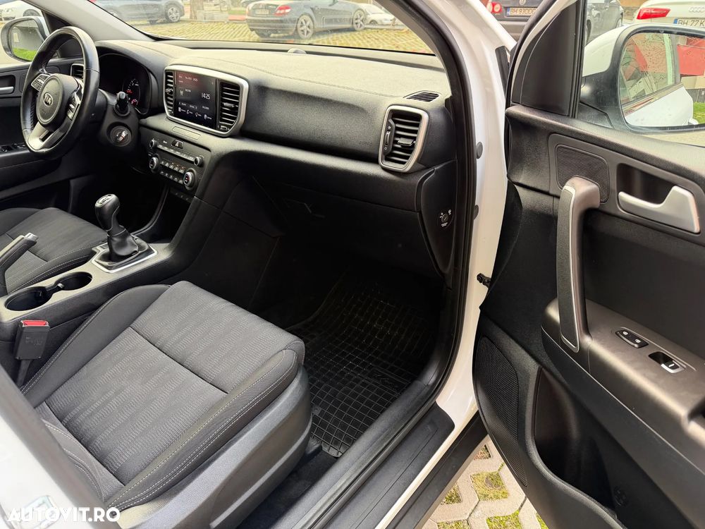 Kia Sportage 1.6 DSL MHEV 6MT HP 4x4 Style - 14