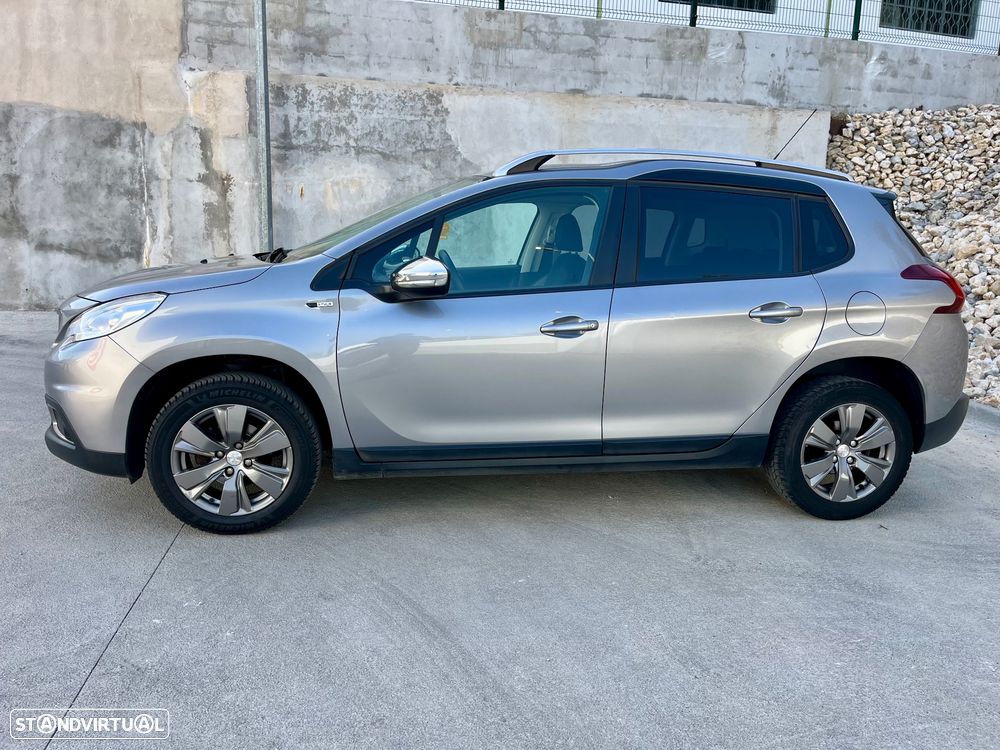 Peugeot 2008 PureTech 82 Style - 12