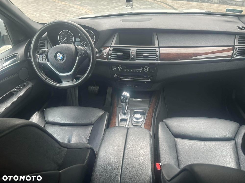BMW X5 3.0d xDrive - 9
