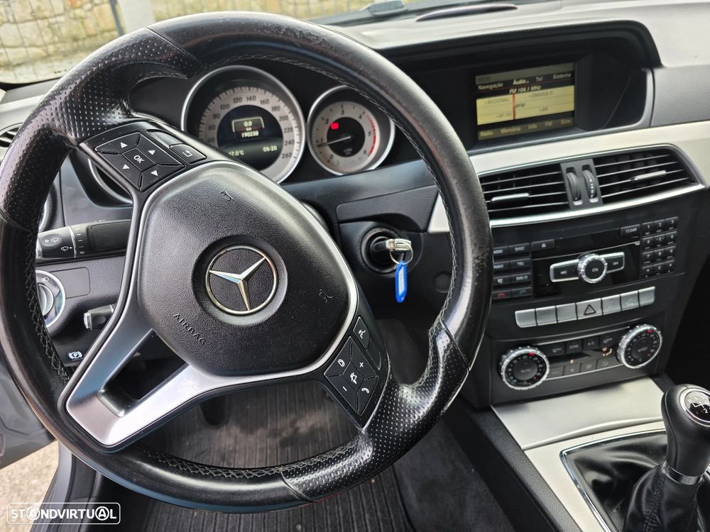 Mercedes-Benz C 220 - 15