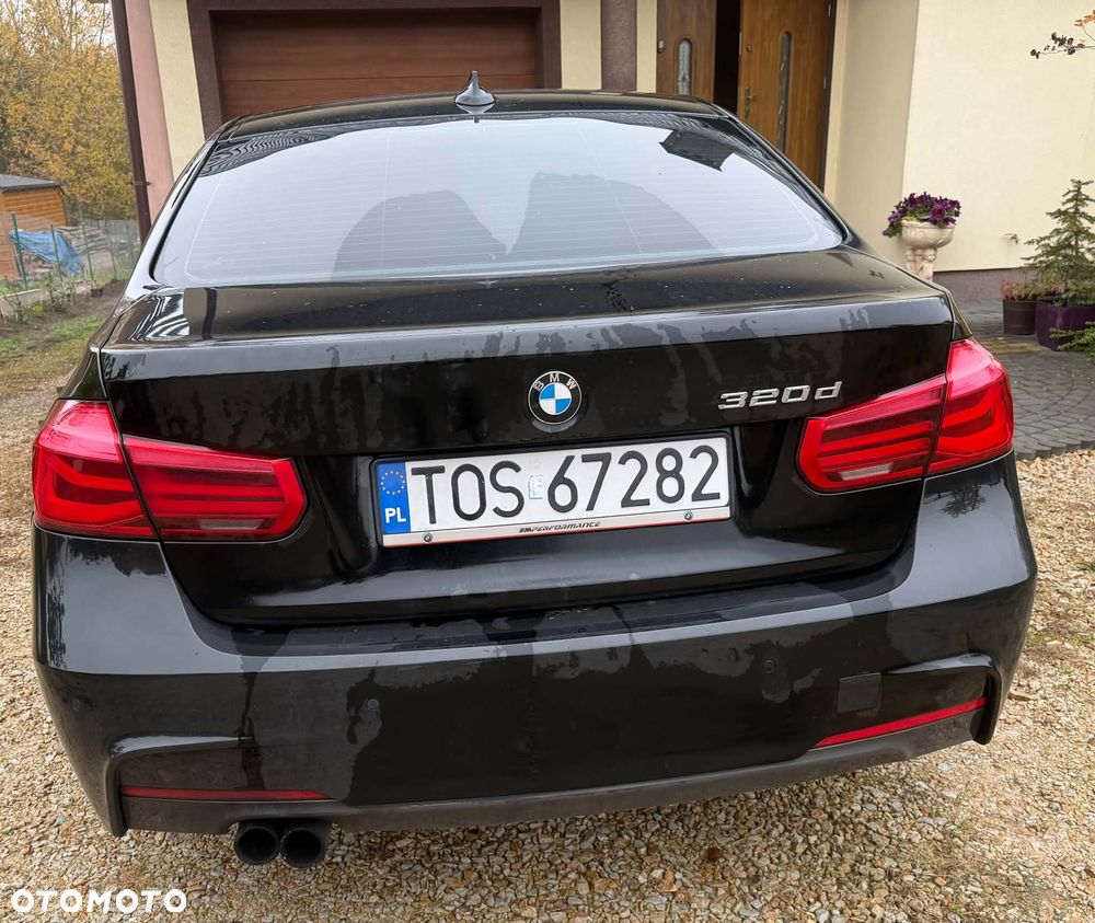 BMW 3 Series 2015 photo 2