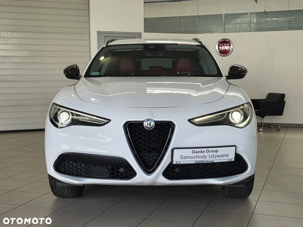 Alfa Romeo Stelvio 2.0 Turbo B-Tech Edition Q4 - 3