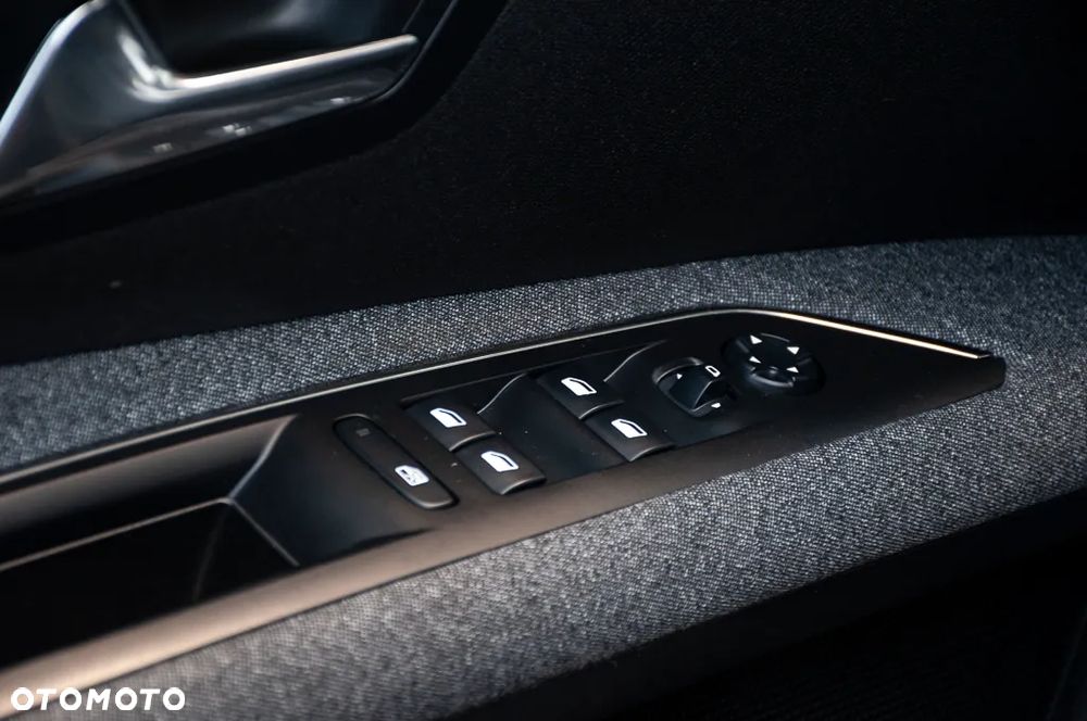 Peugeot 3008 BlueHDi 120 EAT6 Stop & Start Business Line - 40