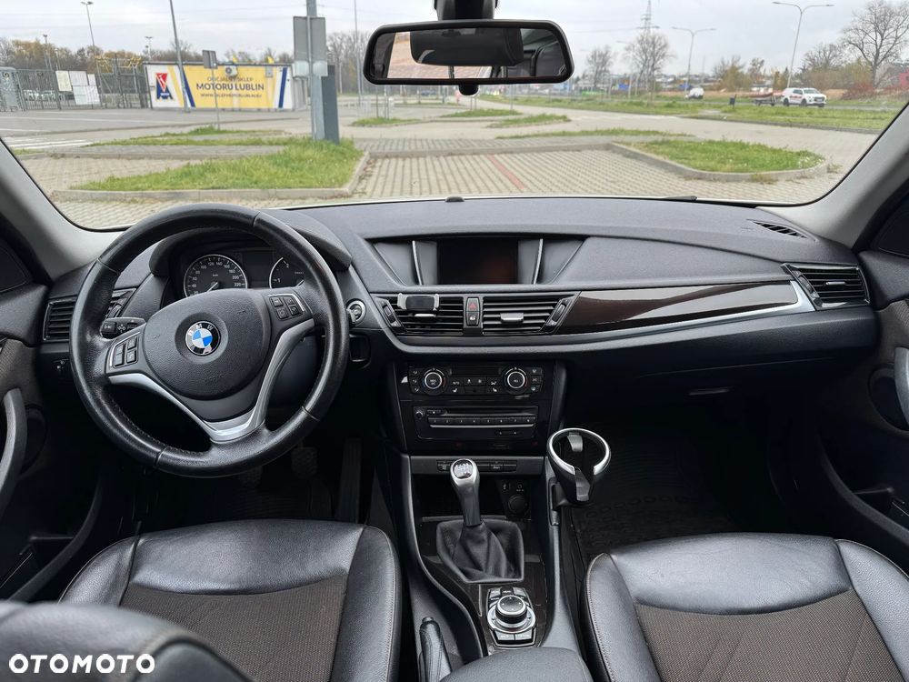 BMW X1 sDrive18d - 8