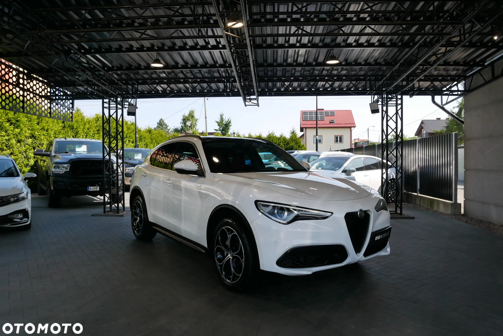 Alfa Romeo Stelvio - 2
