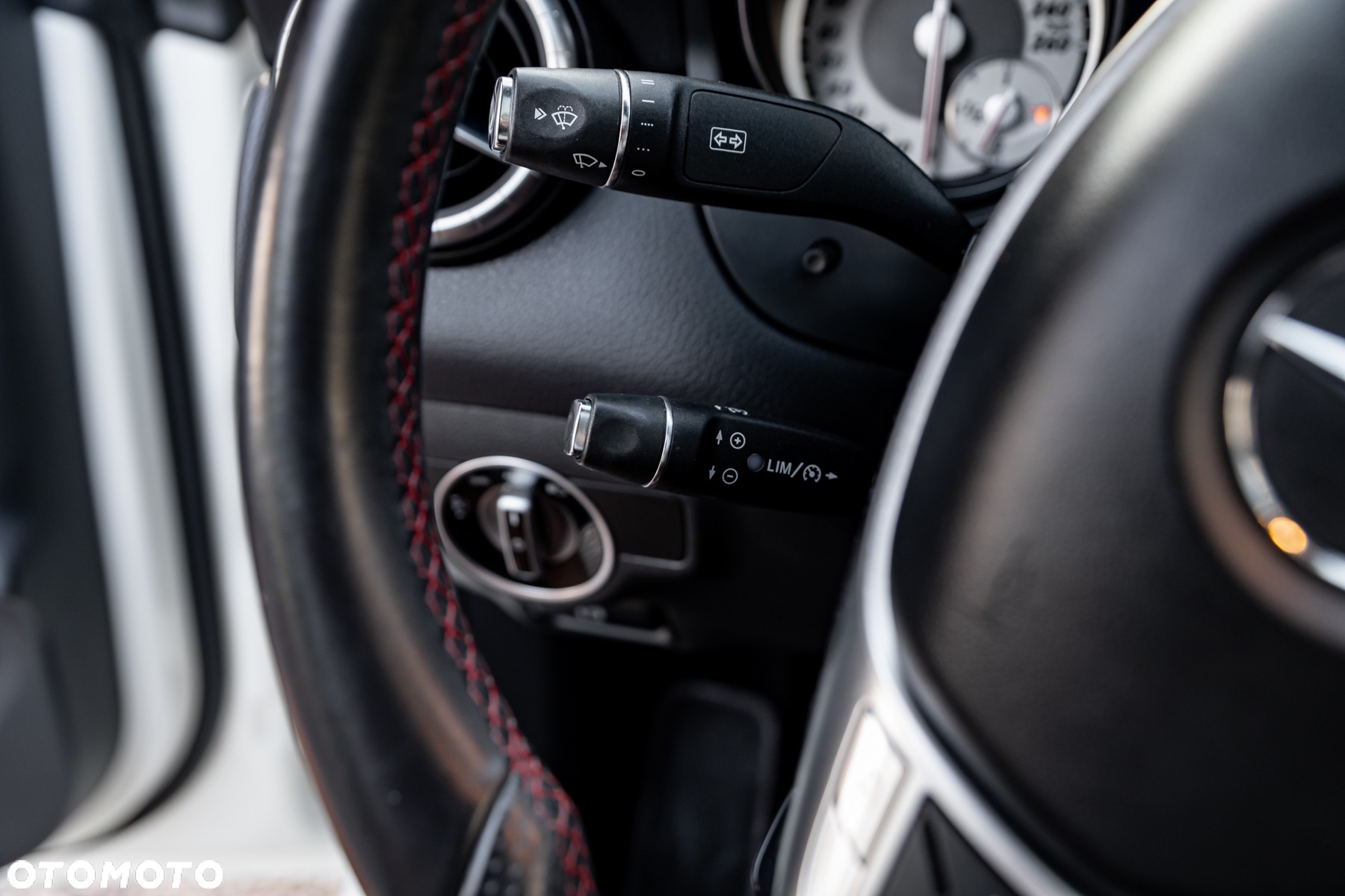 Mercedes-Benz CLA 250 7G-DCT AMG Line - 30