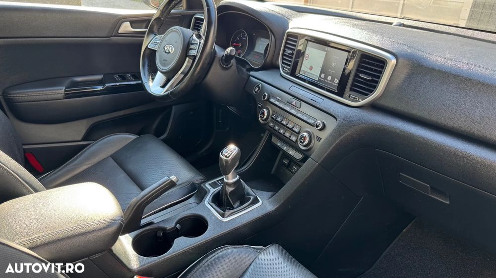 Kia Sportage 1.6 GDI 6MT 4x2 Style - 25