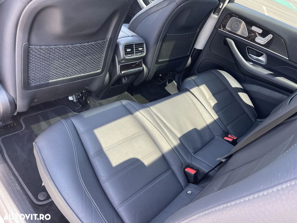 Mercedes-Benz GLS - 21