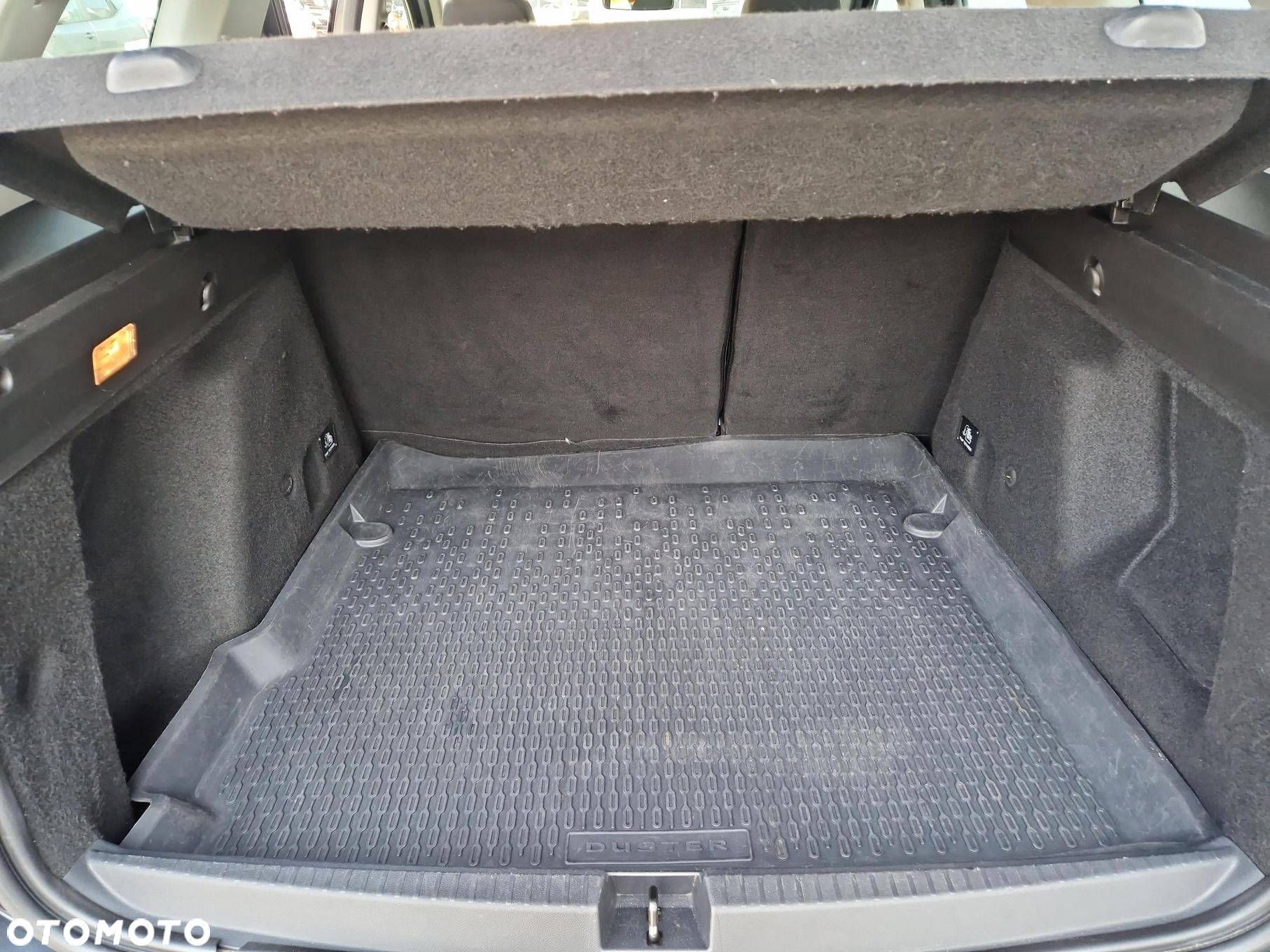 Dacia Duster 1.0 TCe Essential - 17