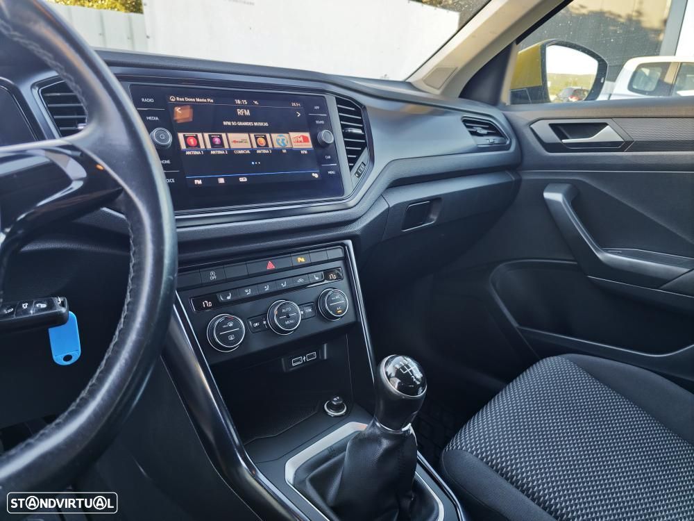 VW T-Roc 1.0 TSI OPF - 13