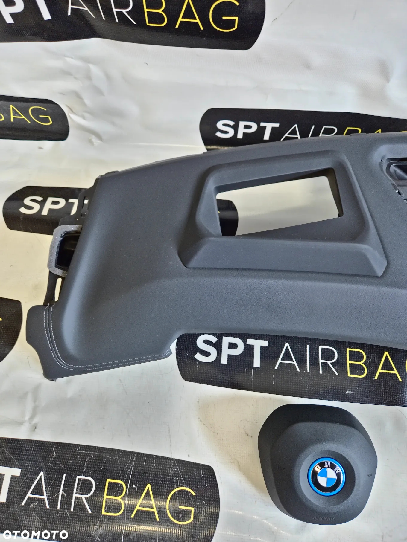 BMW X1 U11 DESKA ROZDZIELCZA HEAD UP NITKA KONSOLA KOKPIT PULPIT PODUSZKI AIRBAG AIR BAG PASY KIT SET - 2