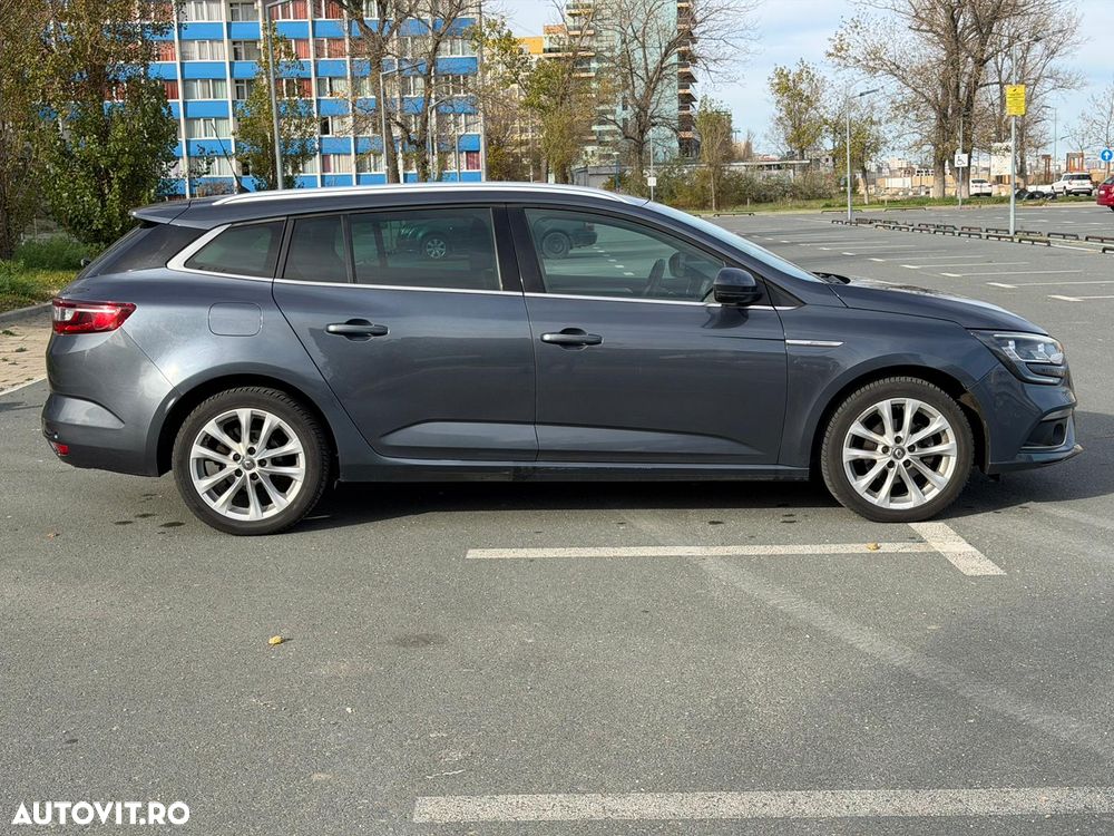 Renault Megane Grandtour TCe 140 GPF INTENS - 4