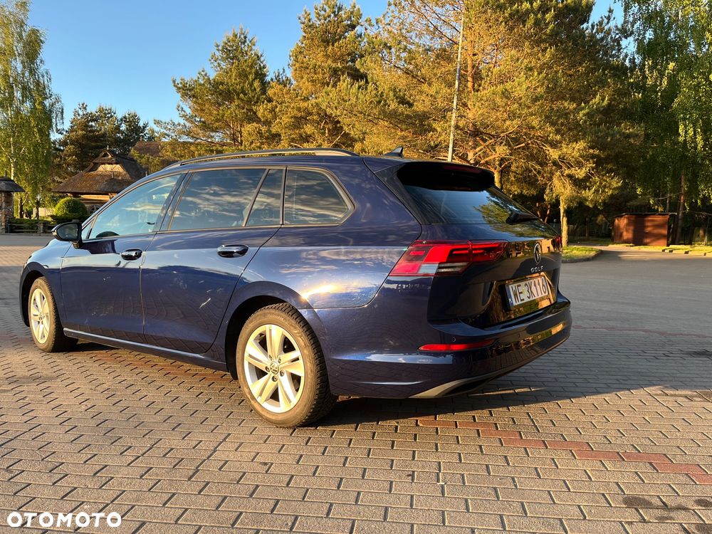 Volkswagen Golf 1.0 TSI Life - 11
