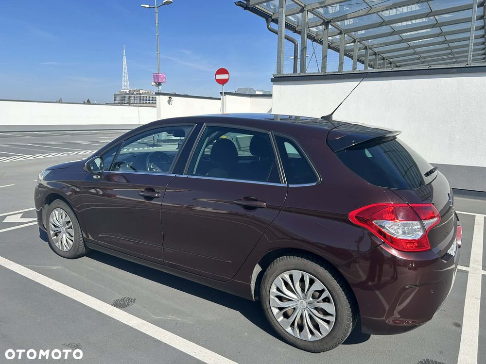 Citroën C4 1.6 HDi Attraction - 2