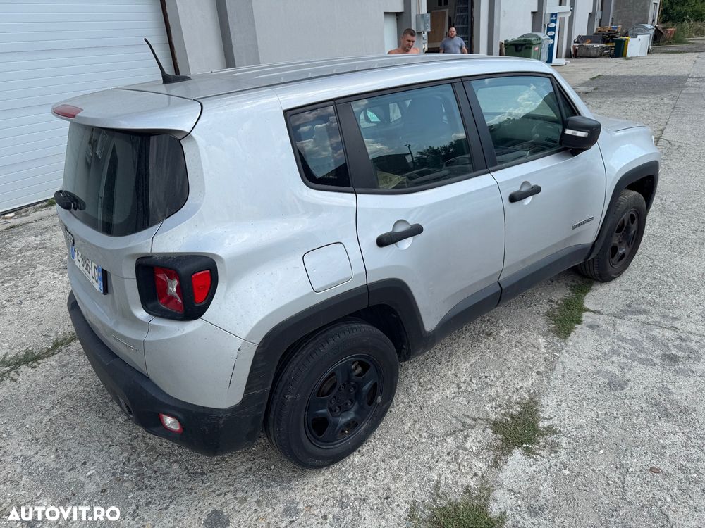 Jeep Renegade 1.0 Turbo 4x2 M6 Longitude - 4