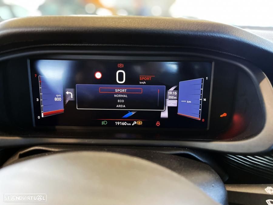 Jeep Avenger 1.2 GSE T3 Altitude - 14