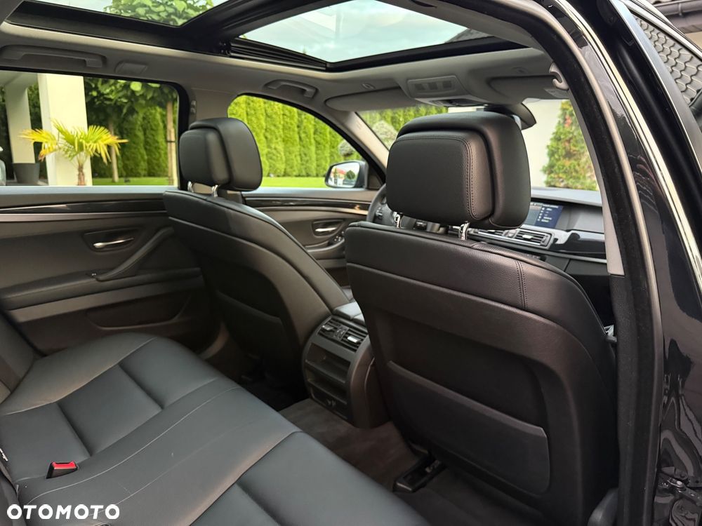 BMW Seria 5 - 29