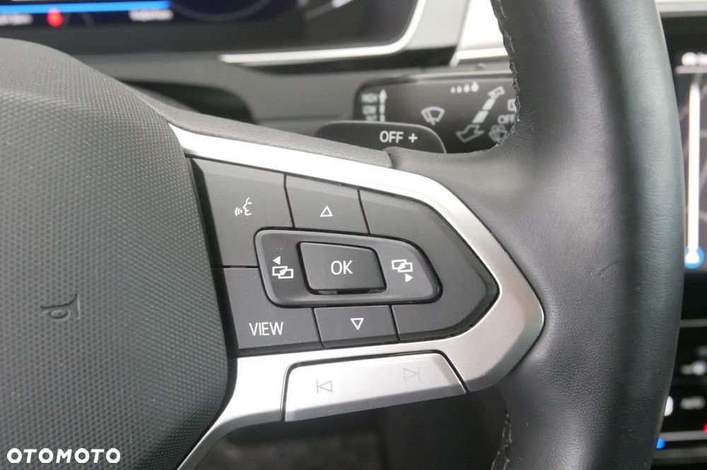 Volkswagen Passat Variant 2.0 TSI Elegance DSG - 29