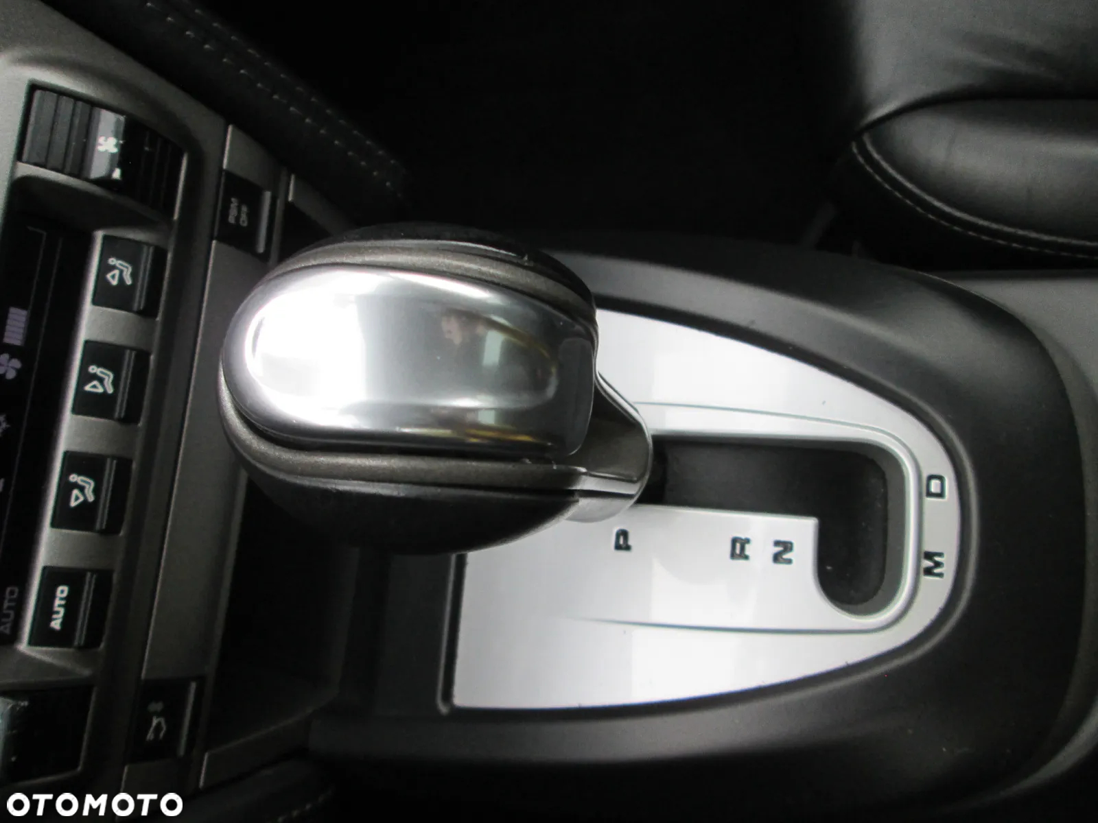Porsche 911 Carrera Tiptronic S - 13