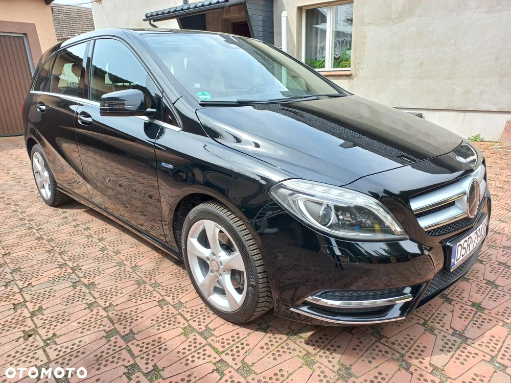 Mercedes-Benz Klasa B 180 CDI (BlueEFFICIENCY) 7G-DCT - 2