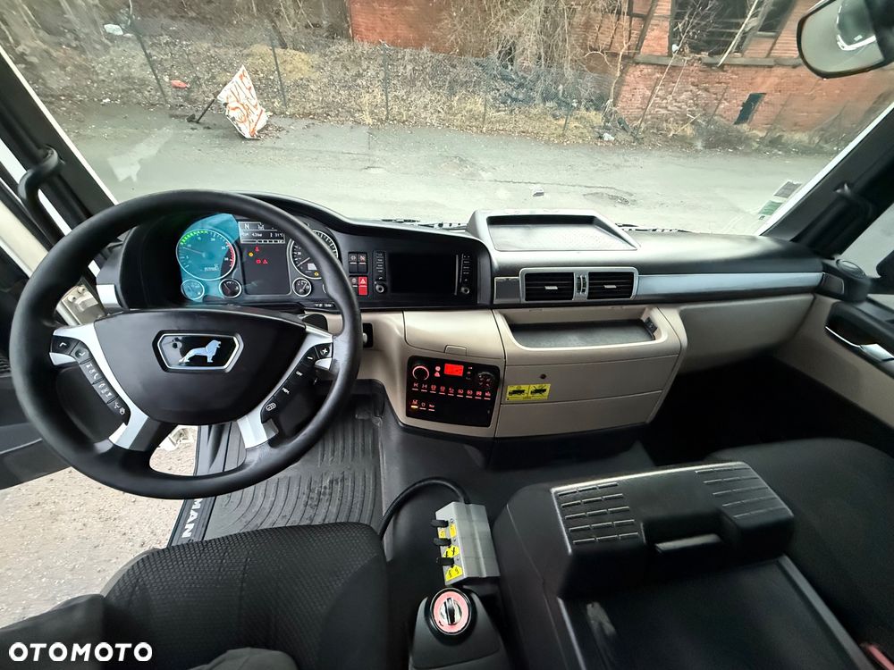 MAN TGS 35.500* 8x4* Wywrot* Hydroklapa* Retarder* Lodówka* Navi* Z Francji* Stan BDB - 26
