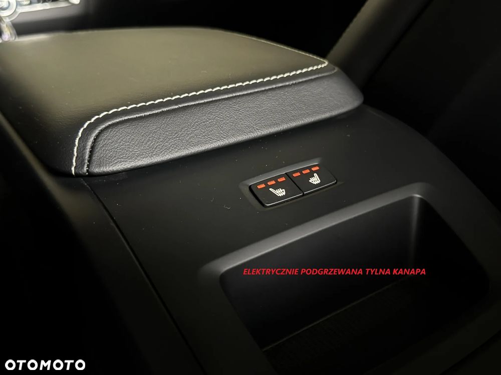 Volvo XC 60 B4 D AWD Plus Dark - 18