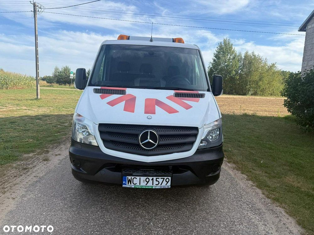 Mercedes-Benz Sprinter - 9