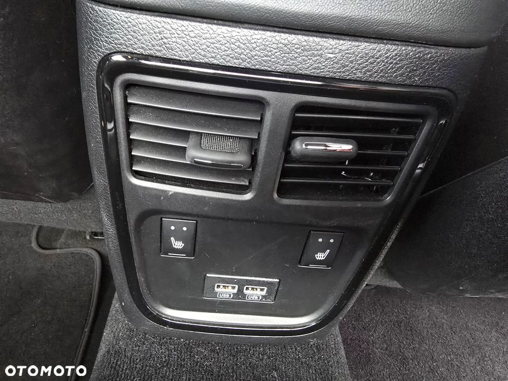 Dodge Charger 5.7 R/T Daytona - 23