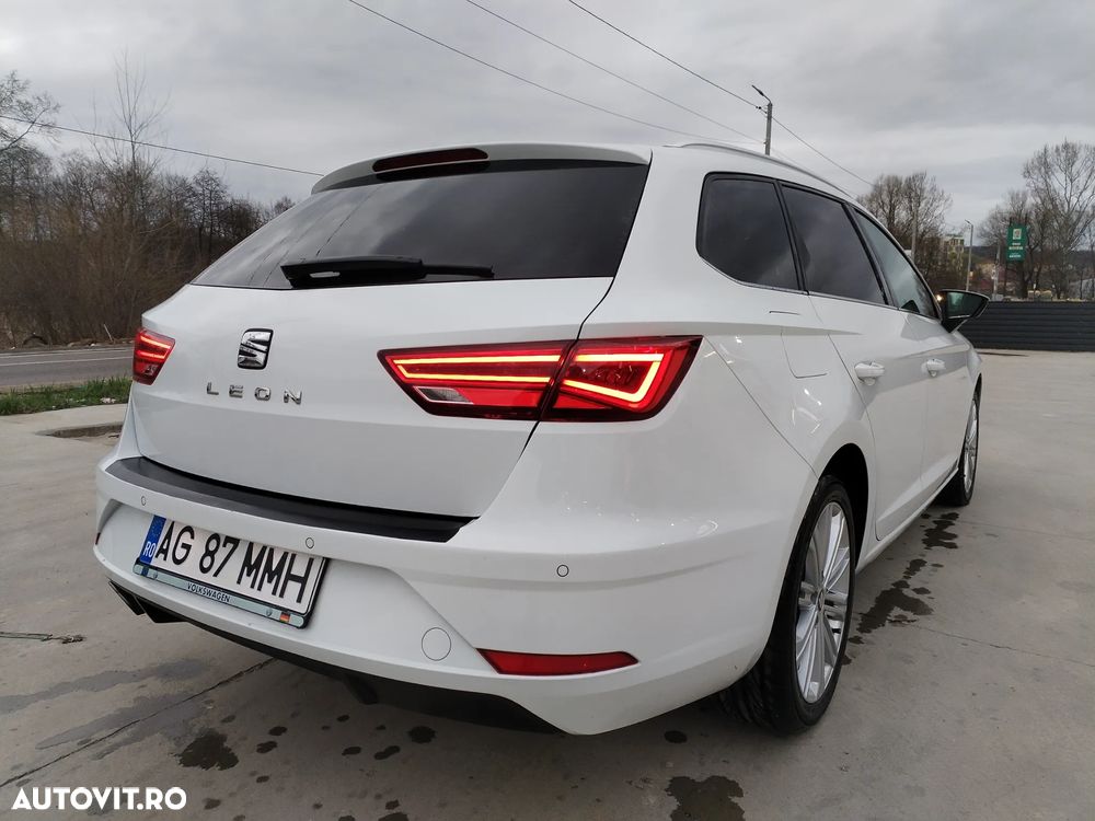 Seat Leon 2.0 TDI DPF Start&Stop DSG XCELLENCE - 2