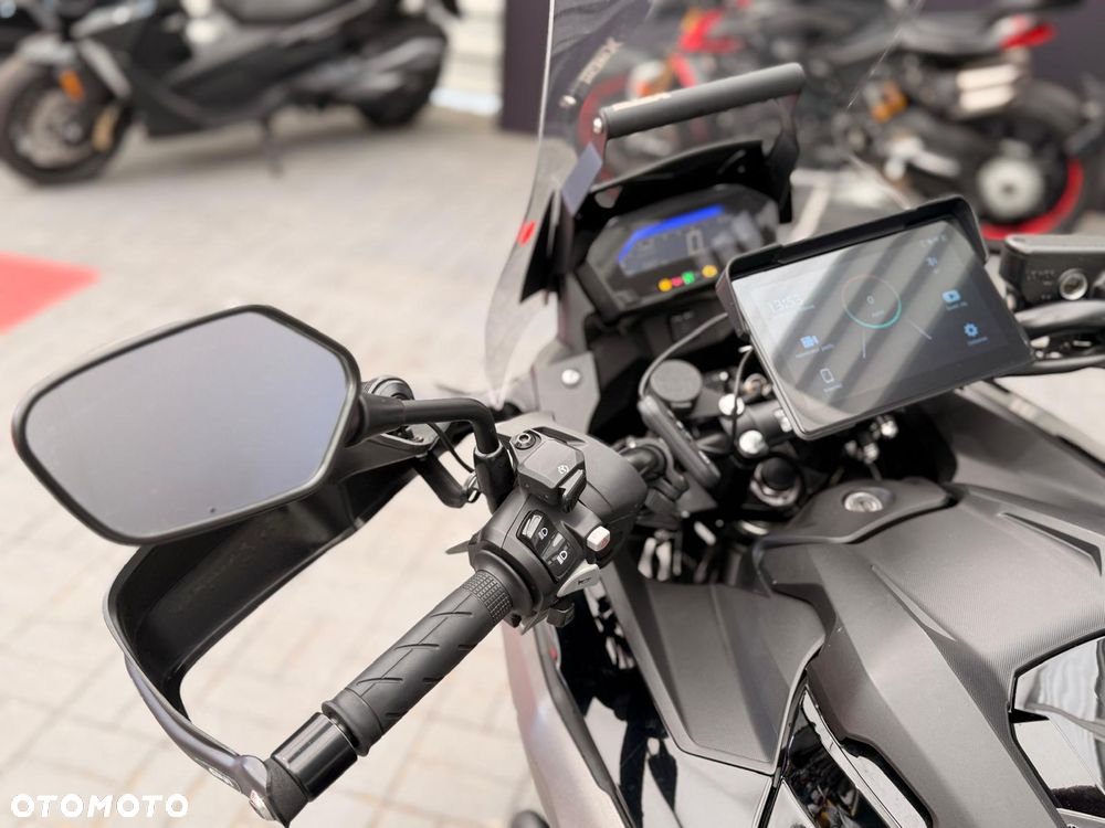 Honda NC - 9