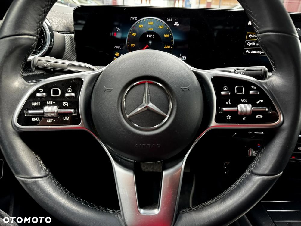 Mercedes-Benz CLA 200 Progressive 7G-DCT - 24