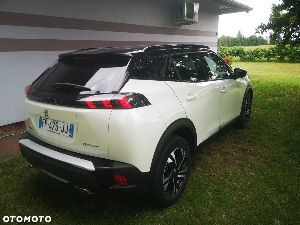 Peugeot 2008 1.2 PureTech GT Line S&S - 6