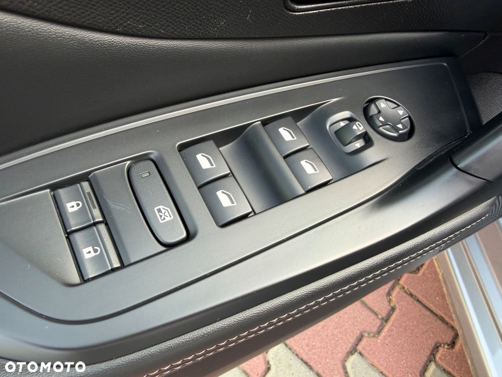 Peugeot 308 1.5 BlueHDi Allure S&S EAT8 - 33