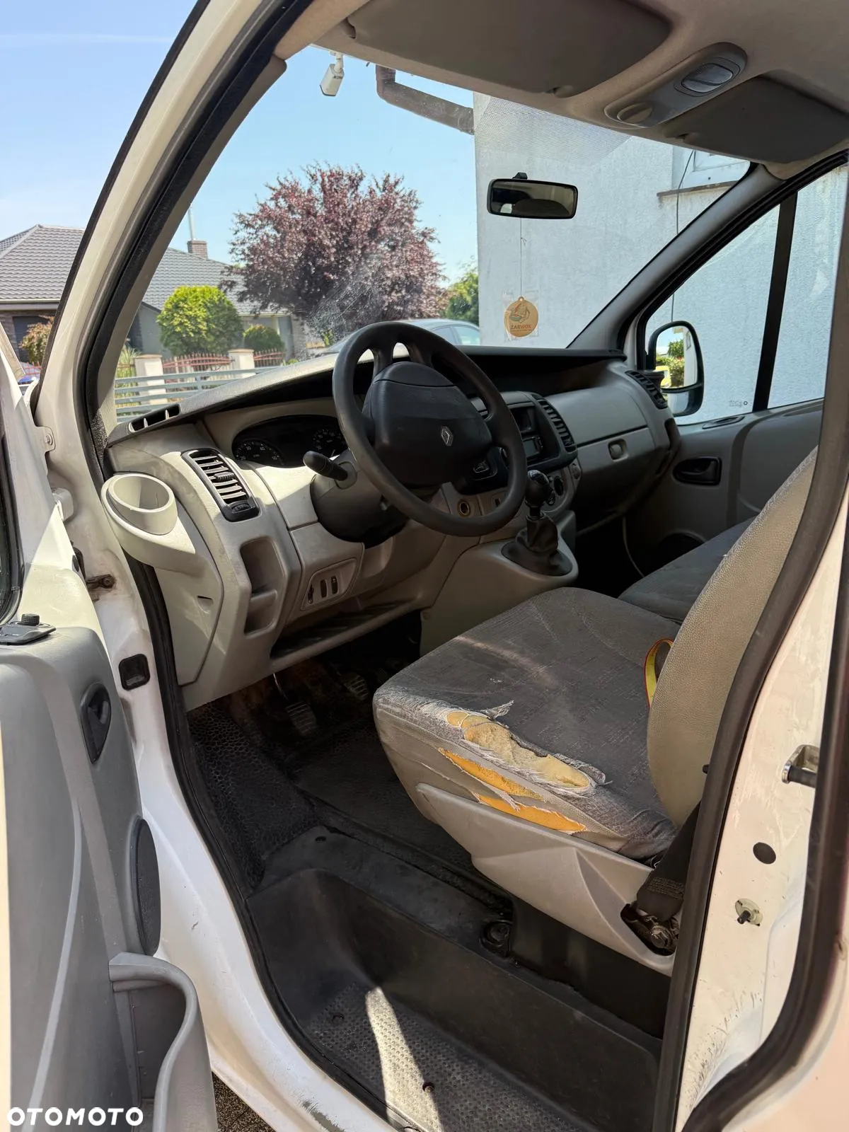Renault Trafic 2.0 dCi 90 Combi L1H1 - 12
